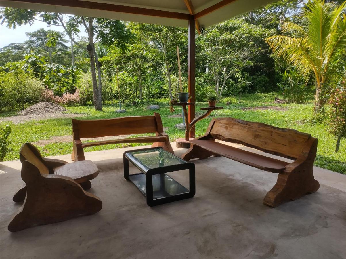 Quirquincho House Lodge Puerto Maldonado Exteriör bild